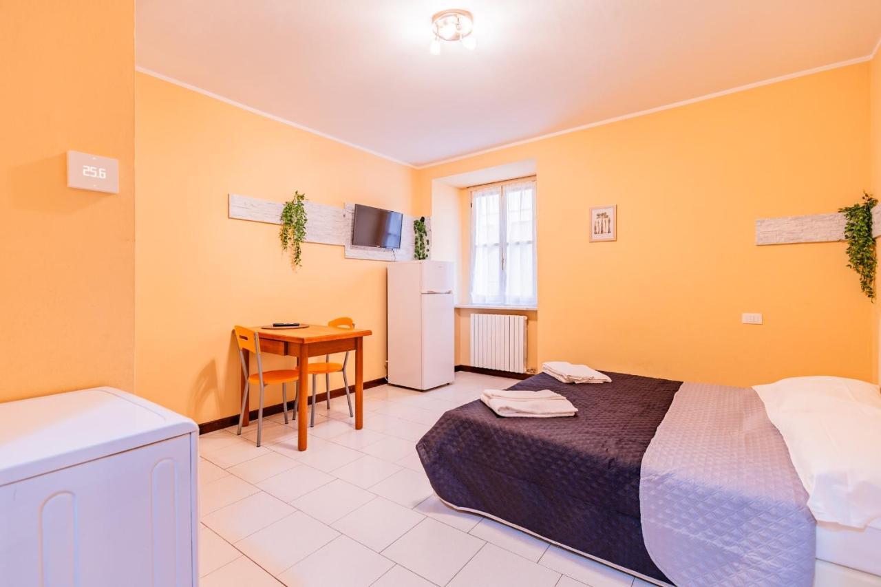 La Santa Maria Apartment Cuneo Bagian luar foto